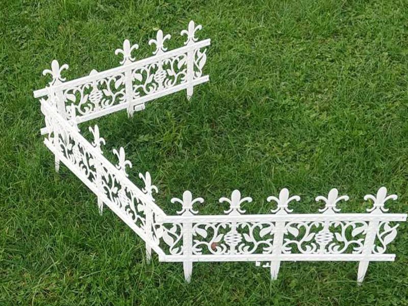 bela-dekorativna-ograda-za-cvece-2