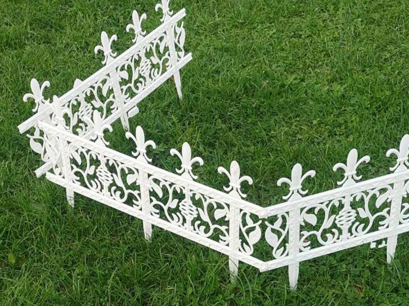 bela-dekorativna-ograda-za-cvece-3